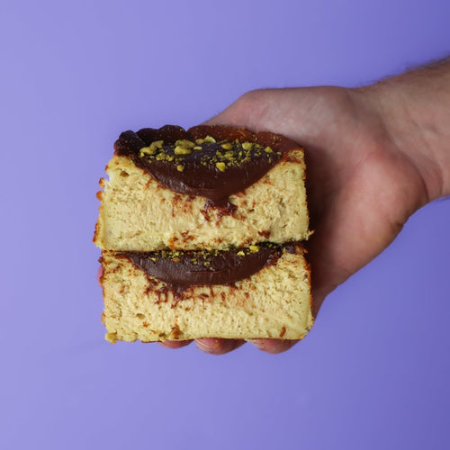 4" Pistachio Basque Cheesecake with Chocolate | dbakers Sweet Studio