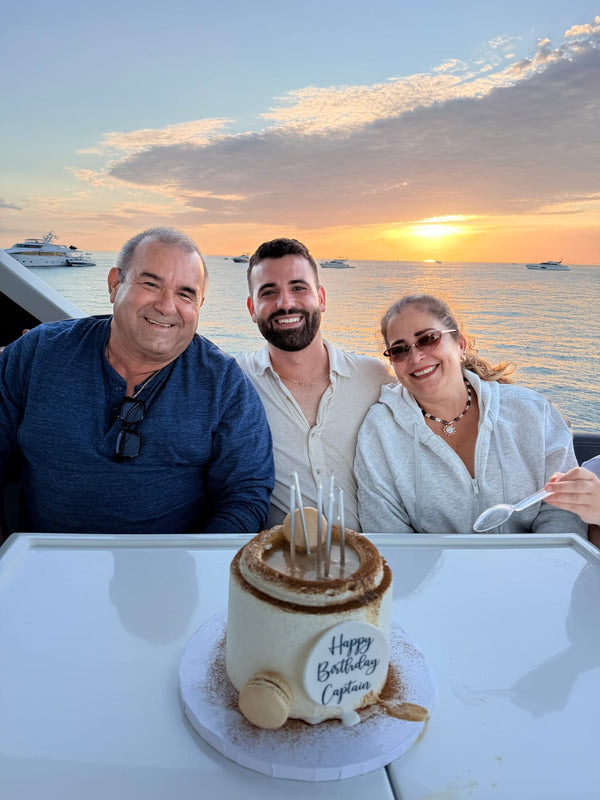 Cake by dbakers Miami — review by Patricia E.