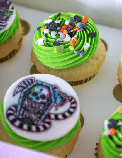 Beetlejuice Box of 6 Cupcakes  | dbakers Sweet Studio