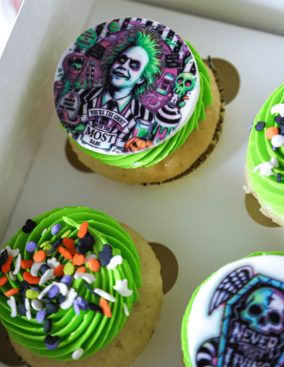 Beetlejuice Box of 6 Cupcakes - dbakers Miami