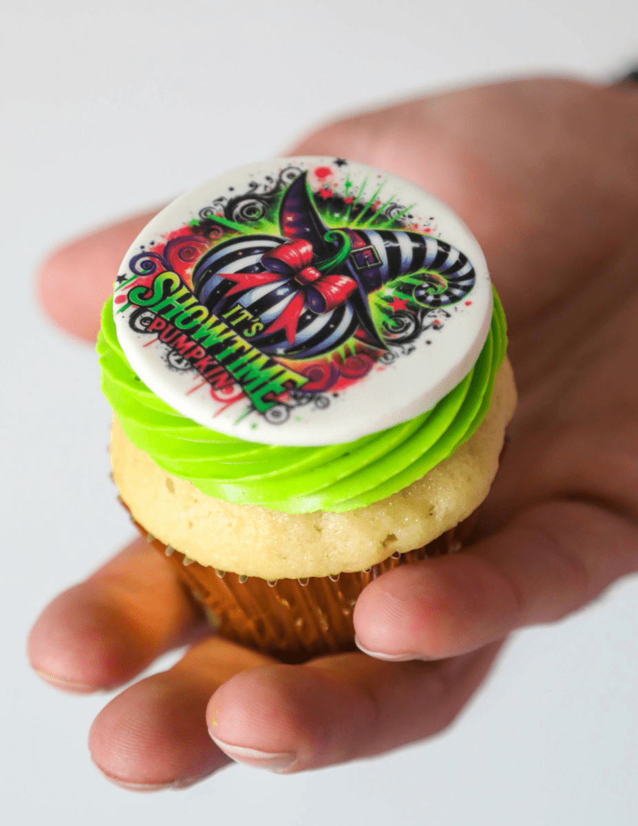 Beetlejuice Box of 6 Cupcakes  | dbakers Sweet Studio