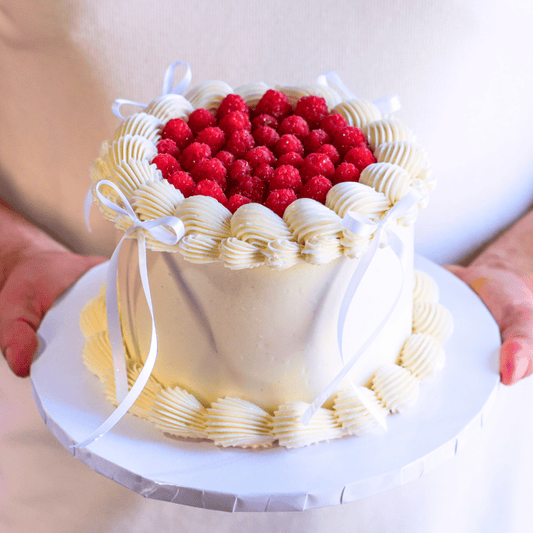 Berry Sweet Cake  | dbakers Sweet Studio
