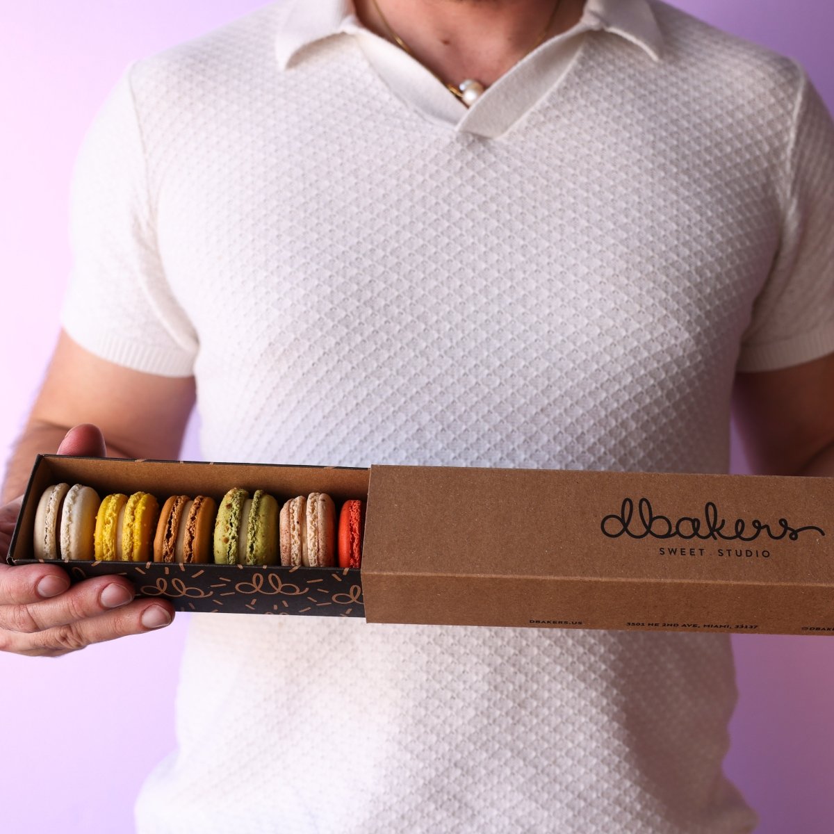 Box of 12 Macarons - dbakers Miami