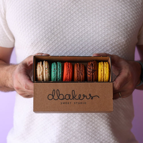 Box of 6 Macarons  | dbakers Sweet Studio