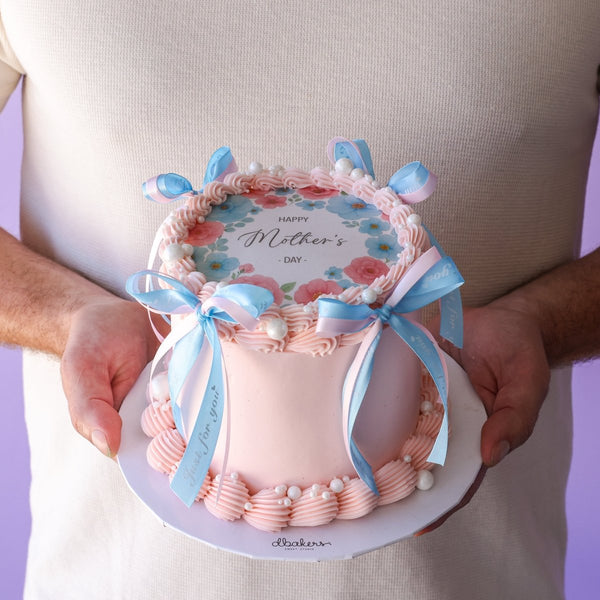 "Burn to Reveal" Mother's Day Cake - dbakers Miami