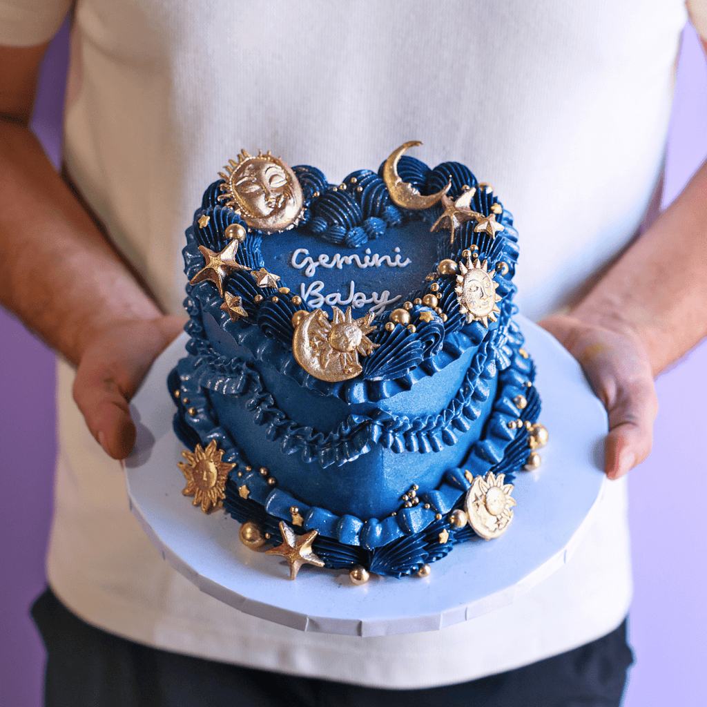 Celestial Sweetheart | dbakers Sweet Studio | Best Cakes Miami