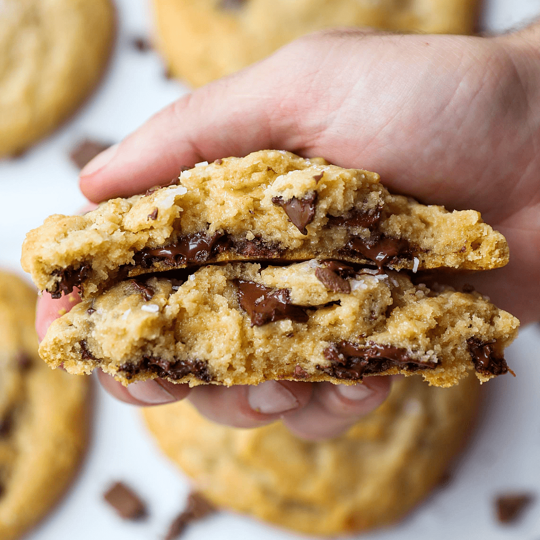 Chocolate Chip Cookie  | dbakers Sweet Studio