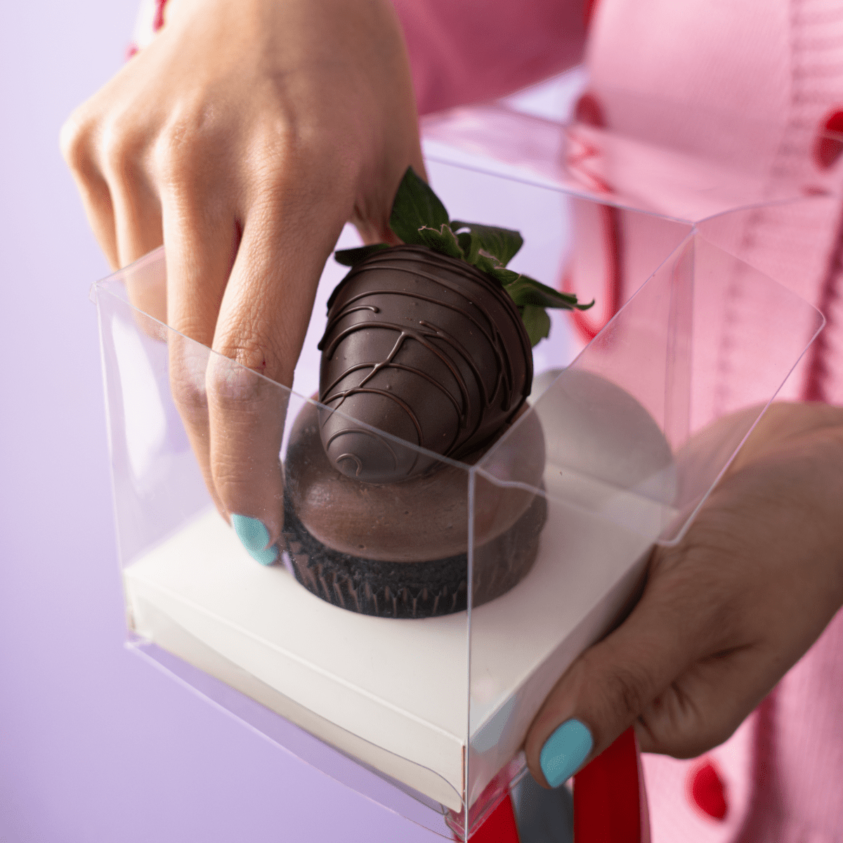 Chocolate - Kissed Strawberry Cupcake - dbakers Miami