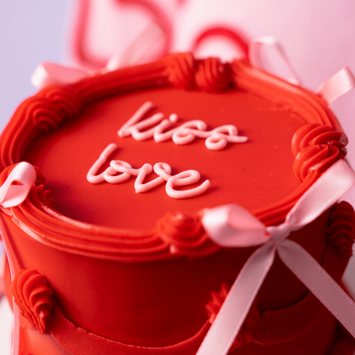 Coquette Mini Cake – Personalizable - dbakers Miami