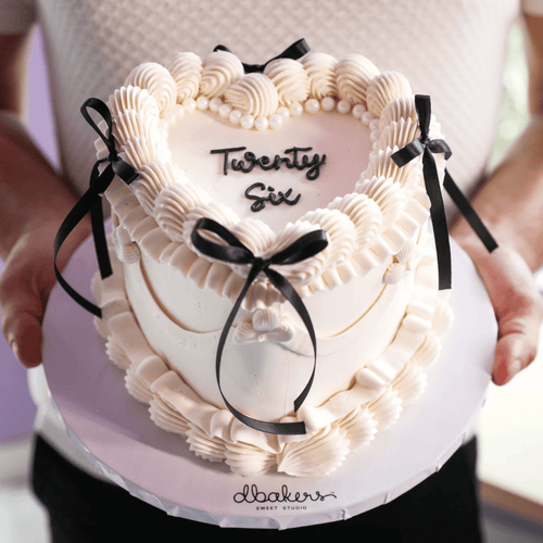 Coquette Sweetheart  | dbakers Sweet Studio