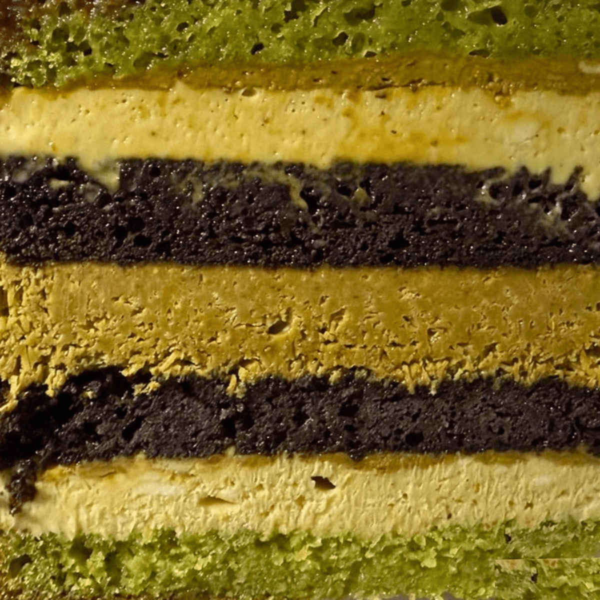 Dubai Pistachio Chocolate Cake - dbakers Miami