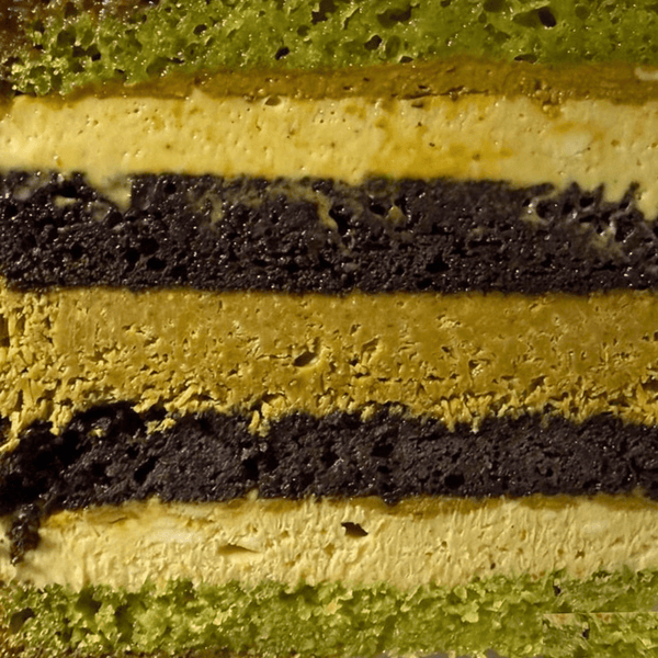 Dubai Pistachio Chocolate Cake  | dbakers Sweet Studio