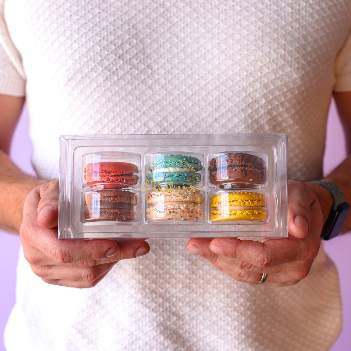 Gift Box of 6 Macarons  | dbakers Sweet Studio