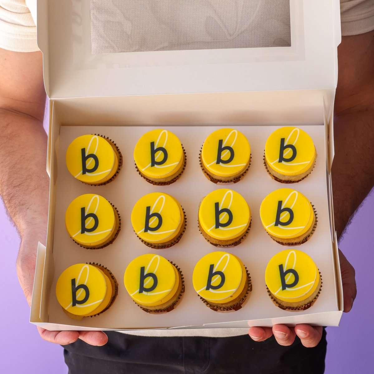 Logo Cupcake (Box of 12) - dbakers Miami