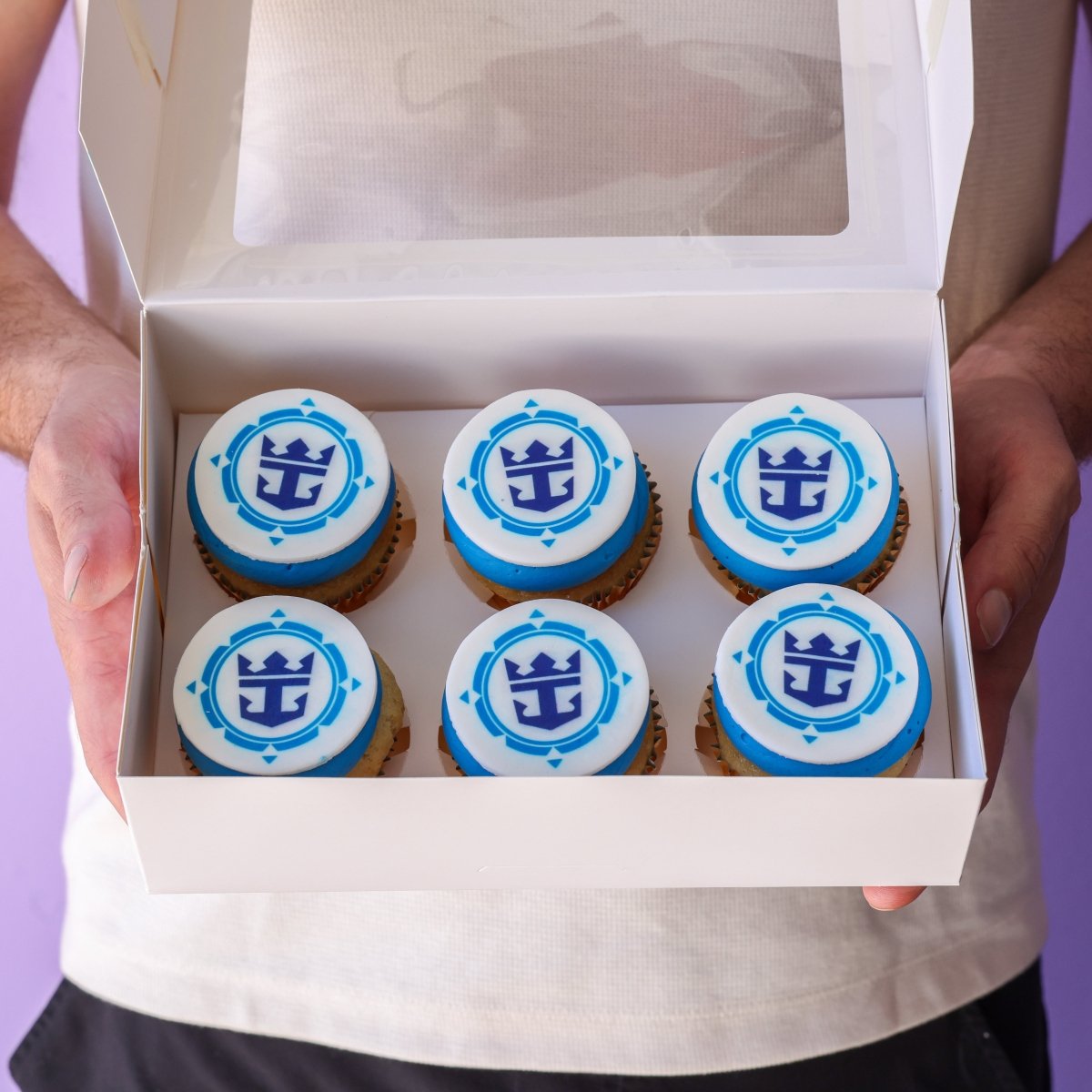 Logo Cupcake (Box of 6) - dbakers Miami