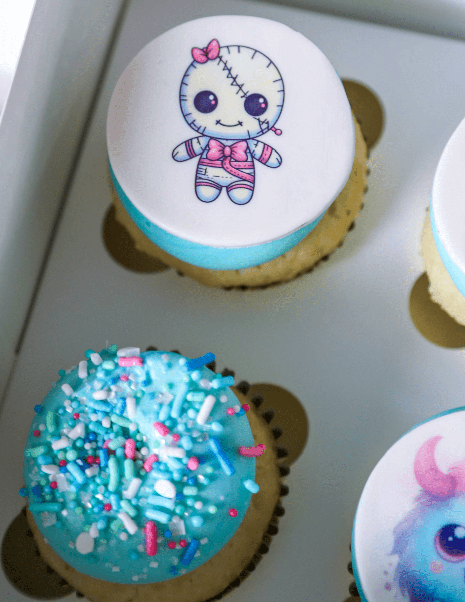 Pastel Halloween Box of 6 Cupcakes  | dbakers Sweet Studio