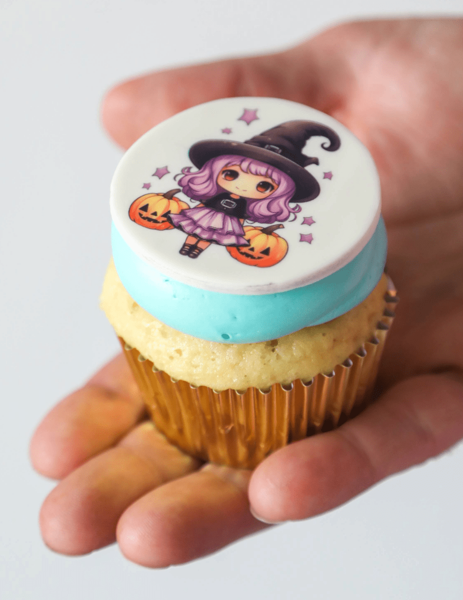 Pastel Halloween Box of 6 Cupcakes  | dbakers Sweet Studio