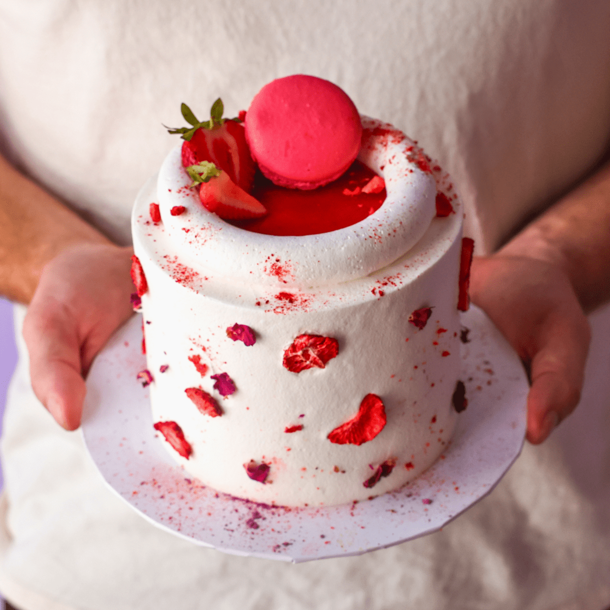 Strawberry Cake - dbakers Miami