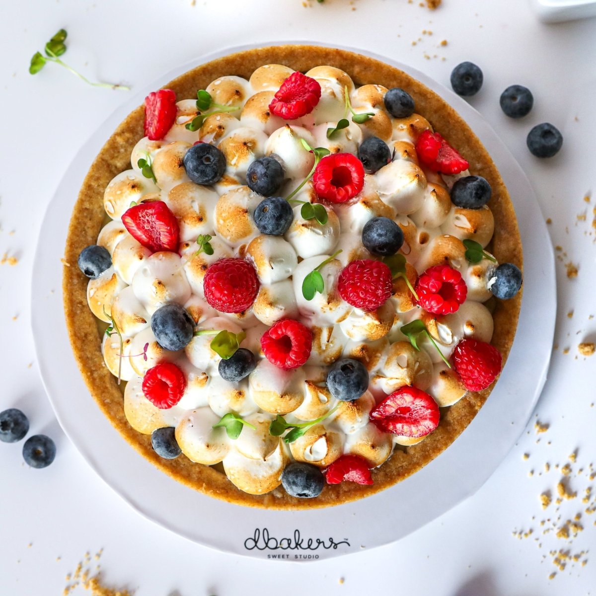 Whole Key Lime Deep Dish Pie  | dbakers Sweet Studio